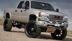 lifted-trucks